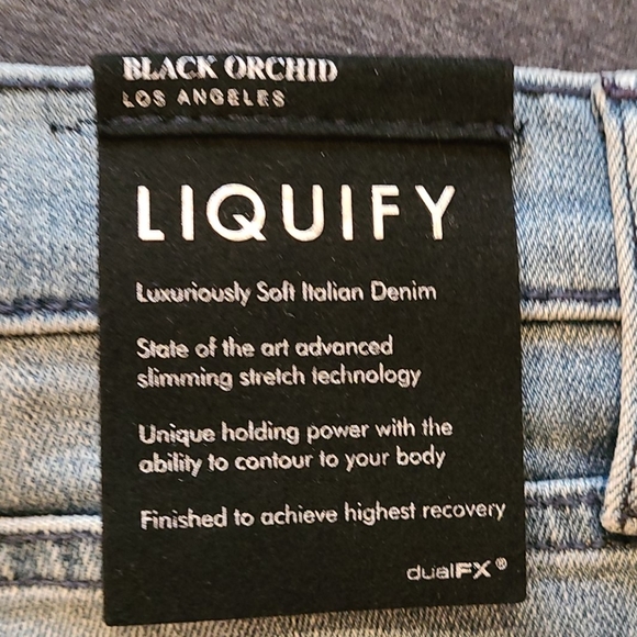 NWT Black Orchid Skylar Jeans Short Sz 30 - Picture 7 of 8